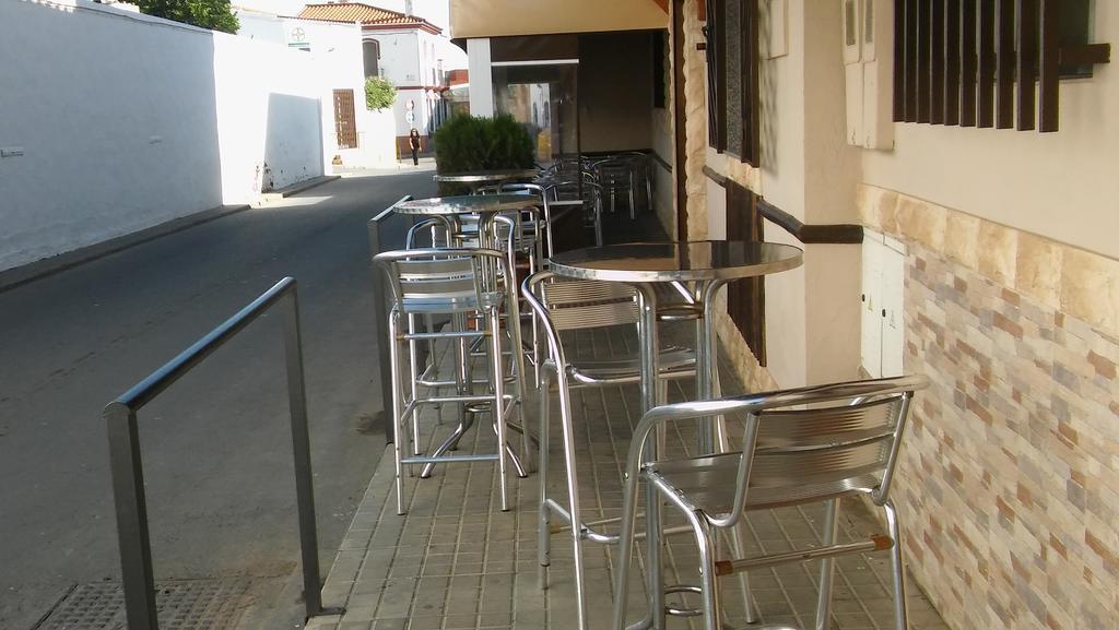 Hostal Pension La Ruta Paterna del Campo Ngoại thất bức ảnh