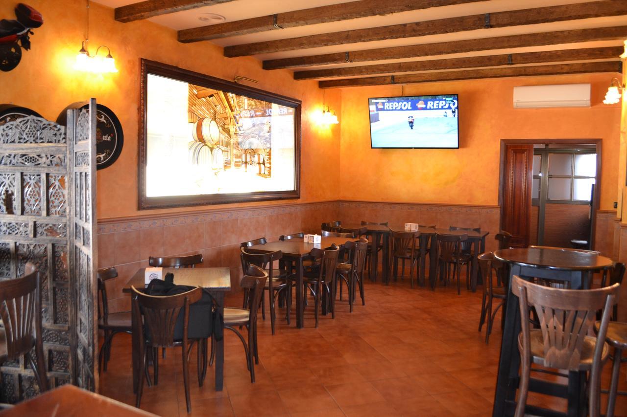 Hostal Pension La Ruta Paterna del Campo Ngoại thất bức ảnh