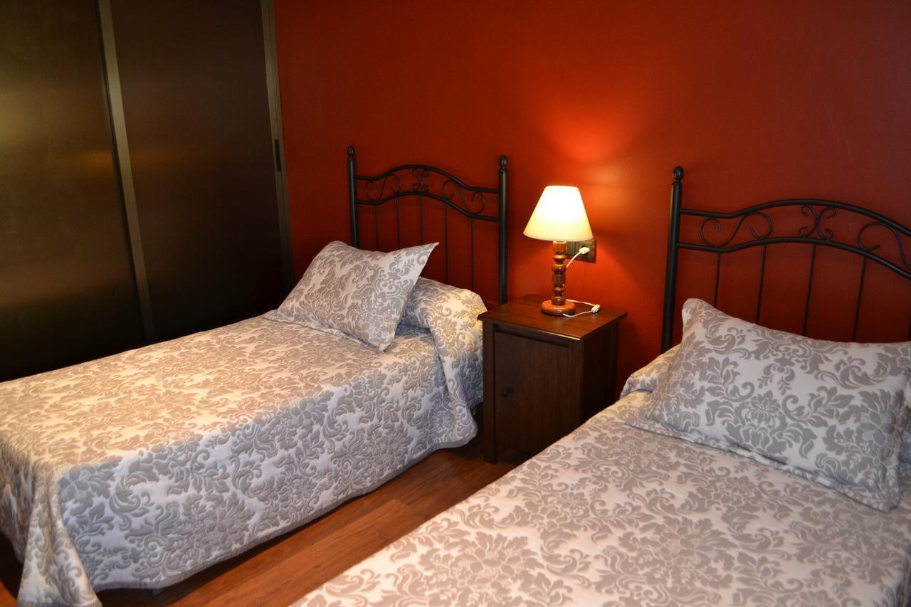 Hostal Pension La Ruta Paterna del Campo Ngoại thất bức ảnh