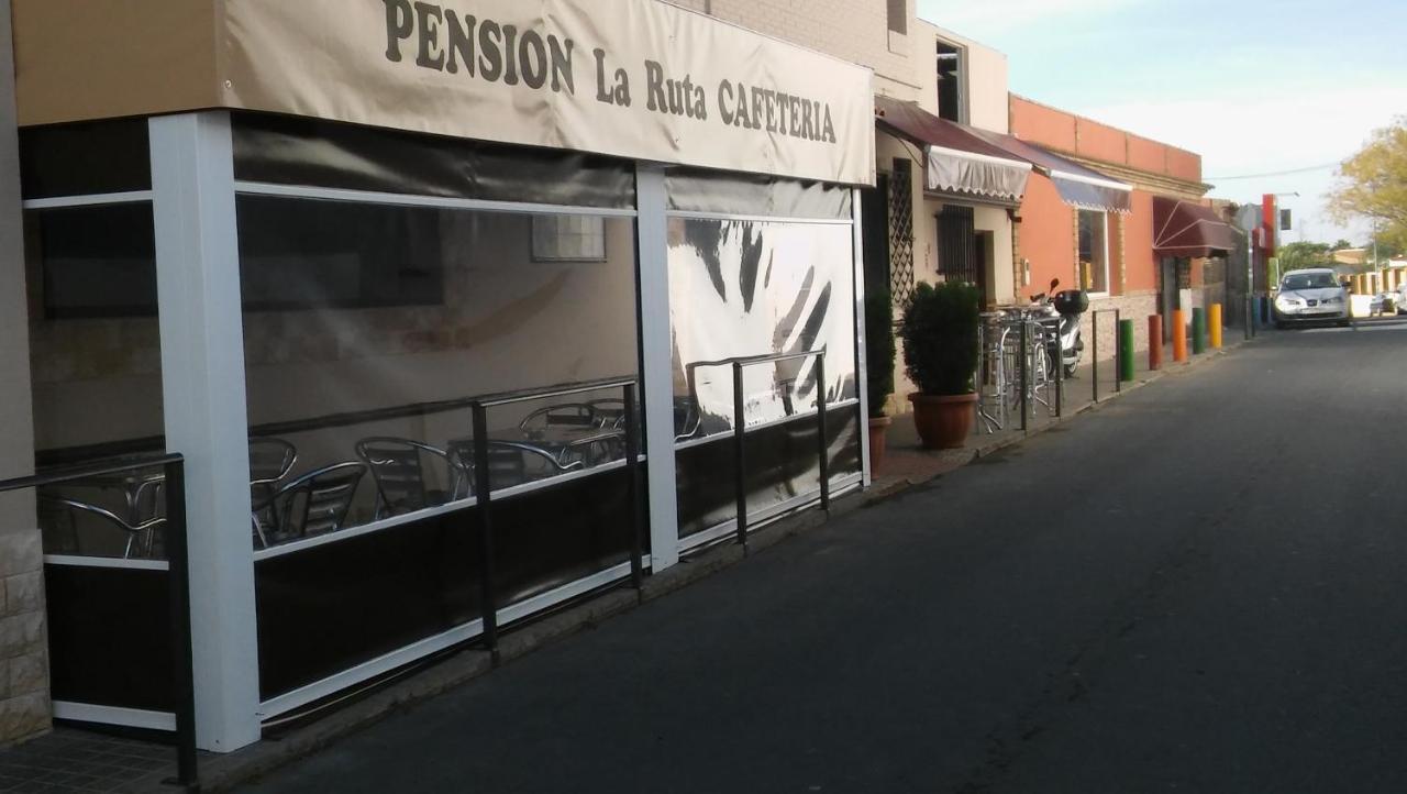 Hostal Pension La Ruta Paterna del Campo Ngoại thất bức ảnh